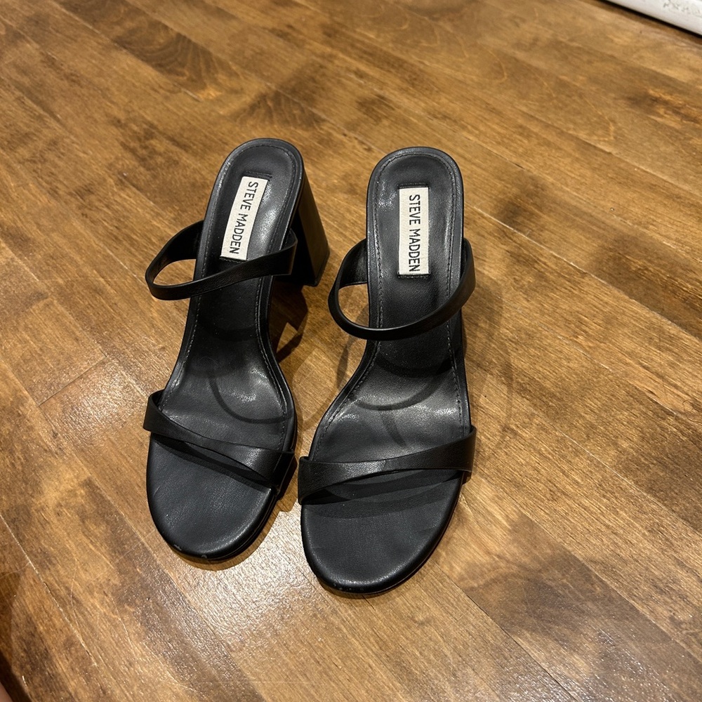 Steve Madden Elegant Black Sandal Heels